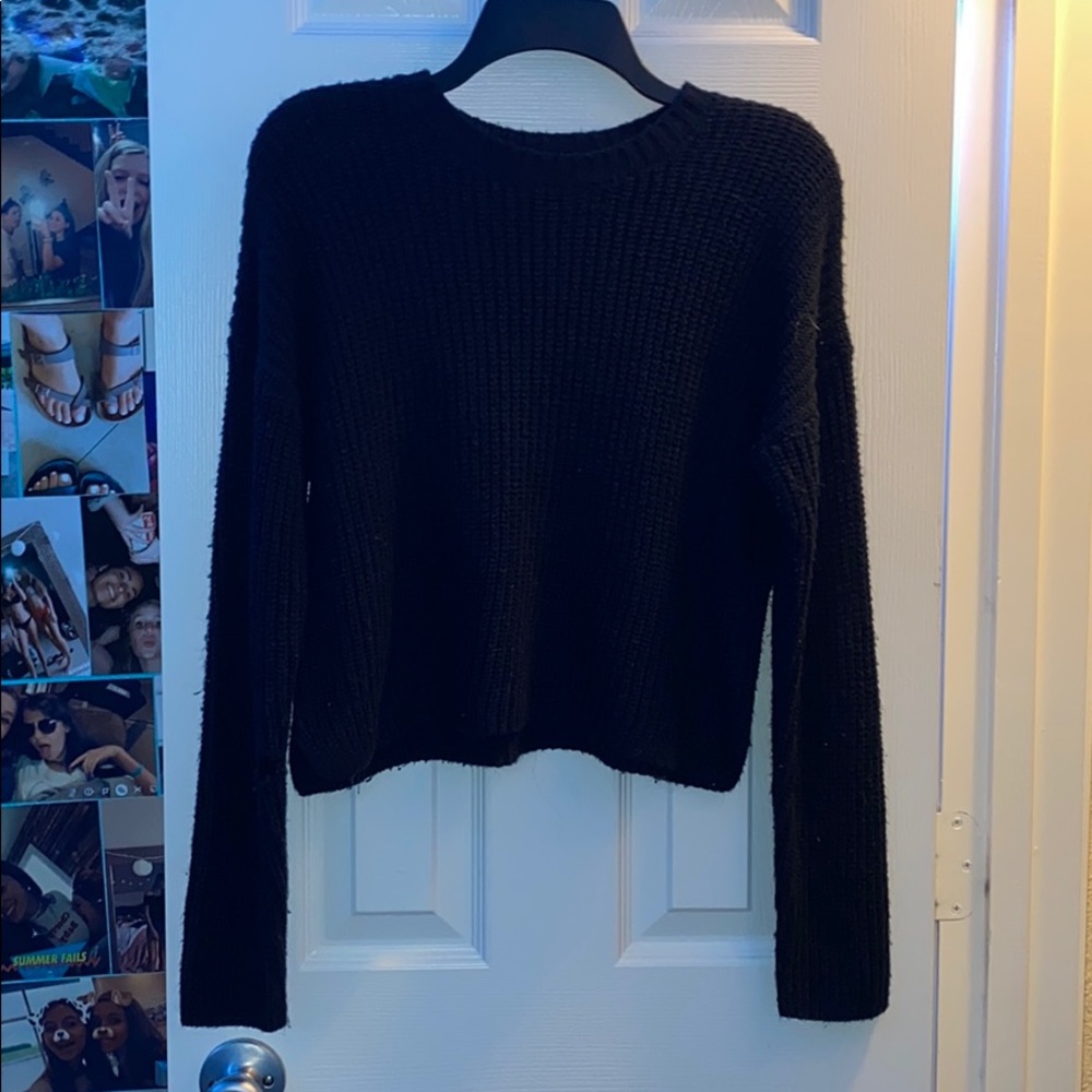 navy blue cropped forever21 sweater